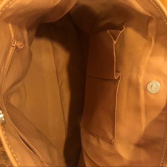 Neely by VNB | “Evie” Tote - Picture 5 of 5